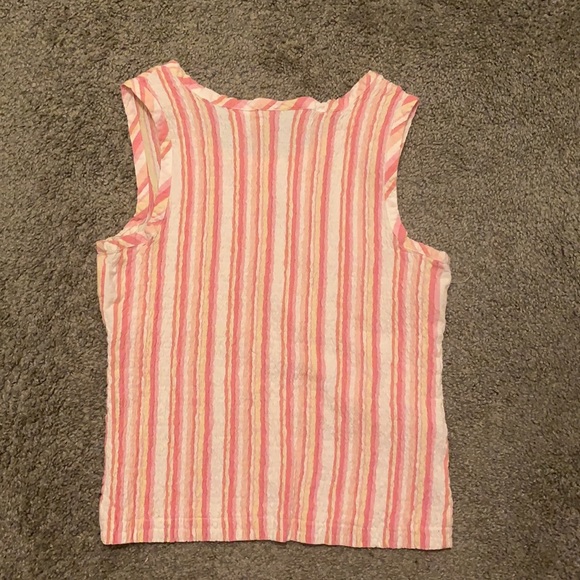 Women’s Top - Picture 2 of 2